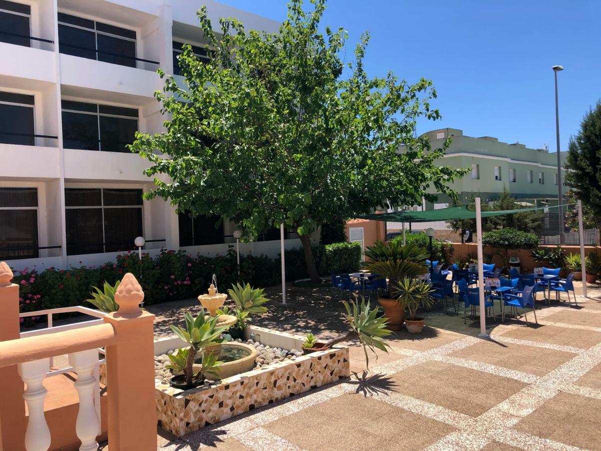Aparthotel Flats Friends Tropicana Sant Antoni de Portmany Екстериор снимка